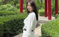 警察记者张津瑜落地视频